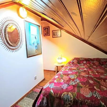 Apartment Mansarda No Coracao Do Bairro Alto Lisbon