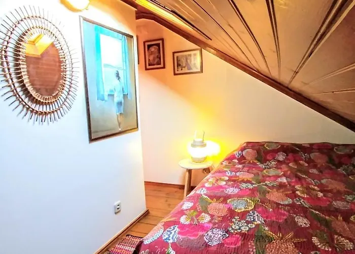 Apartament Mansarda No Coracao Do Bairro Alto Lizbona